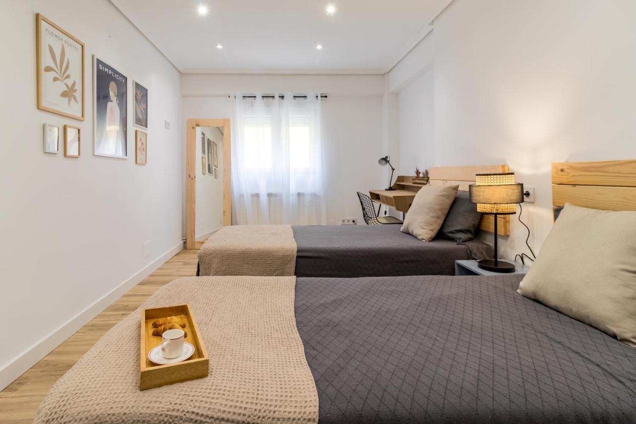 Apartamento Recien Reformado Plaza Del Ayuntamiento Сантандер Экстерьер фото